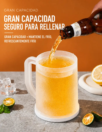 Vaso cervecero congelable molde de hielo en uso