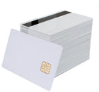 Credenciales blancas de PVC con chip 4428 apiladas