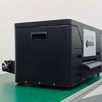 Impresora DTF A3 con Cabezal XP600:Diseña textiles de alta calidad, imprime hasta 1.2 m²/h. Incluye horno y software Riin RIP. Ideal para prendas y merchandising.