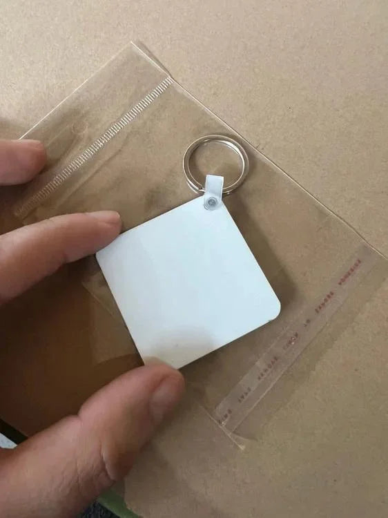 Llavero sublimable cuadrado de MDF 1 cara sublimable 4 x 4 cm