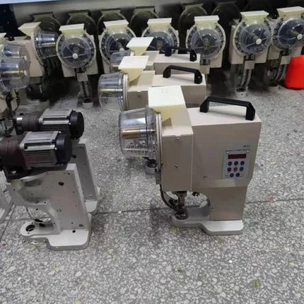 Maquina automatica de Ojetillos BD750A