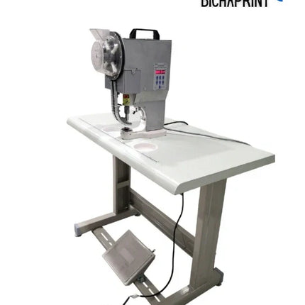 Maquina automatica de Ojetillos BD750A