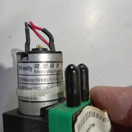 Z00 Bomba electrica pequeña y-10i